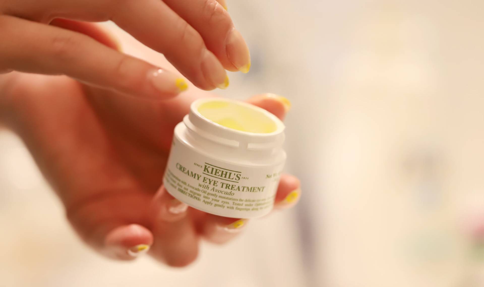 The Kiehl’s Avocado Eye Cream Is a Savior for Dry Under Eyes